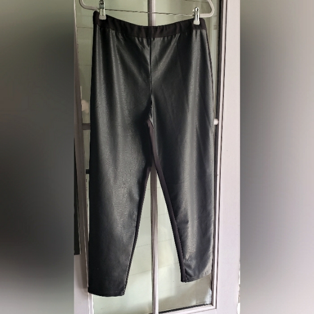 Joan Rivers Faux Leather Trousers, Size M, Never Used